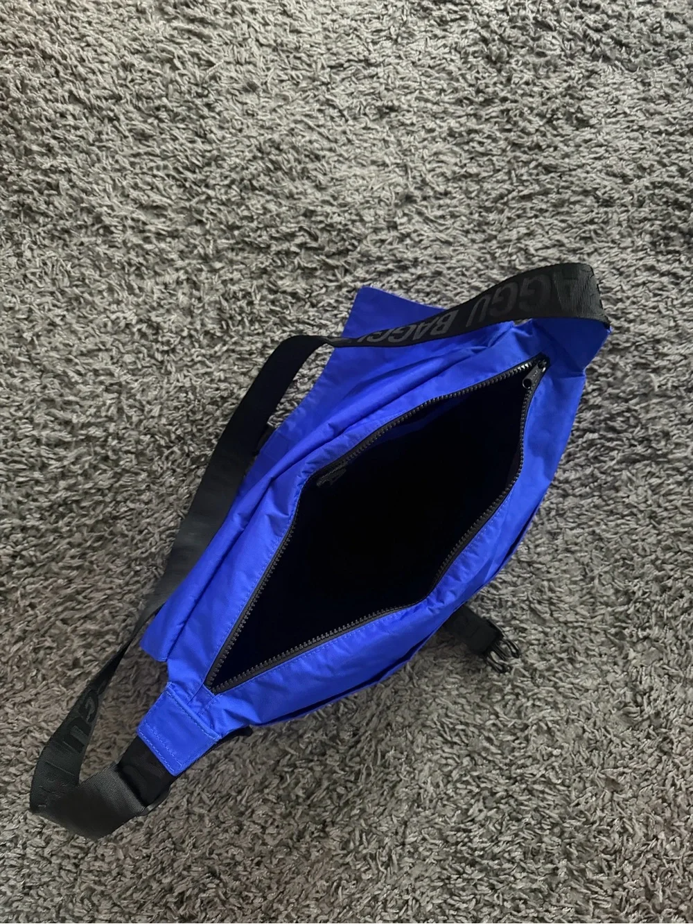 NWT Baggu Nylon Messenger Bag in Lapis